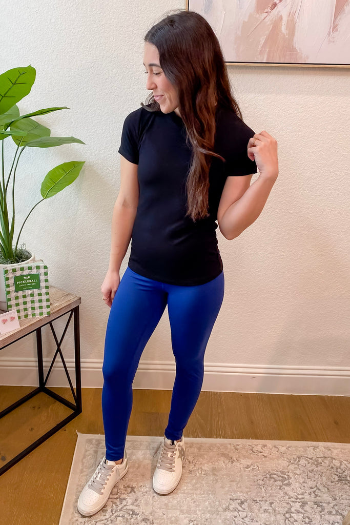 Athleisure Essential Short Sleeve Micro Ribbed Black Top - Lyla's: Clothing, Decor & More - Plano Boutique